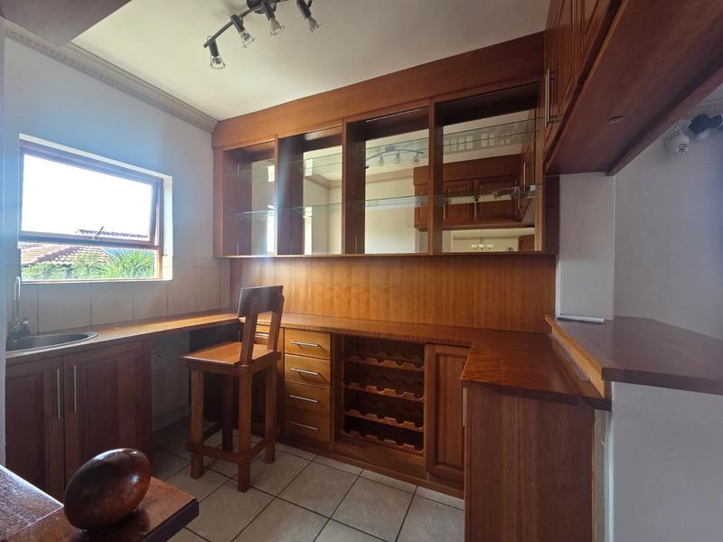 5 Bedroom Property for Sale in Birdwood Estate North West
